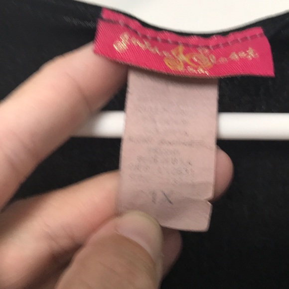 Super cute black dress shirt - Picture 4 of 5